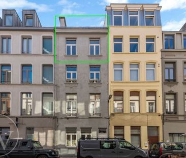 Duplex te huur in Antwerpen voor € 1.190 met 2 slaapkamers - Photo 2