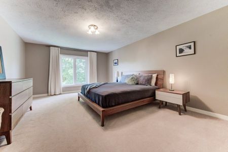 For Lease - 489 Branstone Drive, Waterloo, Ontario - Photo 3