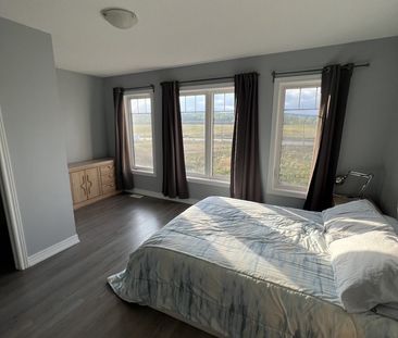 For Lease - 3836 Tufgar Crescent, Burlington, Ontario - Photo 2