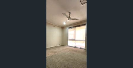 Warm Family Home in the West - Photo 4