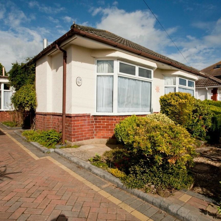 4 Bed Student House St Margarets Road - SEE VIDEO TOUR - Photo 1