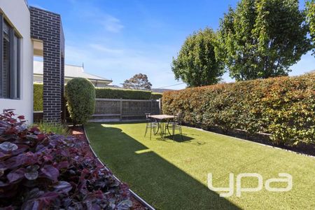 Easy Living in Gorgeous McCrae - Photo 4