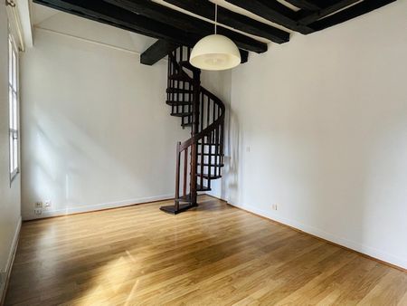 F1 bis-Duplex s/ Cour Intérieure à Rouen - Photo 2