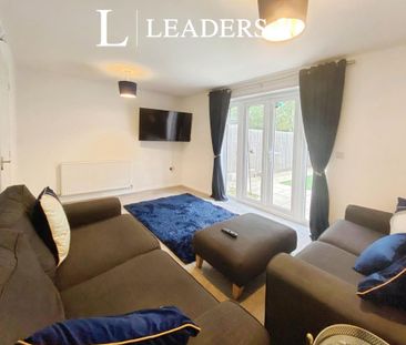 3 bedroom terraced house to rent - Photo 2