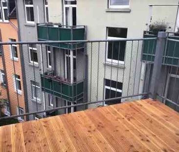 Helle 2 Zimmer Wohnung mit Balkon in zentraler Lage - Photo 4