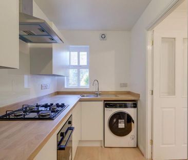 2 bedroom terraced house to rent - Photo 5