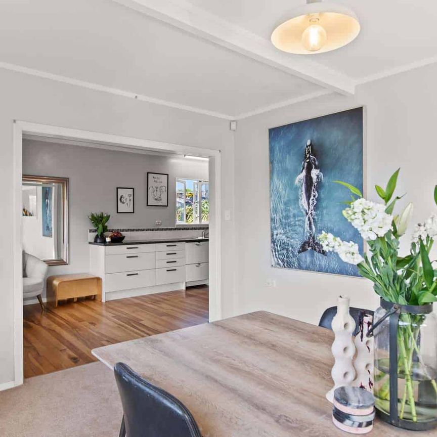 College Estate - 3 Bedrooms - Photo 1