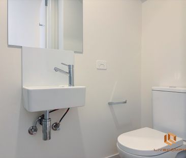 Adelaide CBD - Photo 3