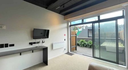 Welcome to apartment 101A in Vedado Apartments. - Photo 3