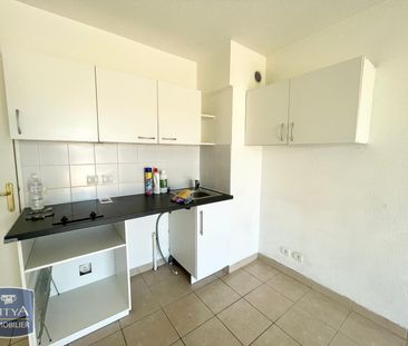 Location Appartement 1 pièce 24m² COGOLIN 83310 - Photo 2