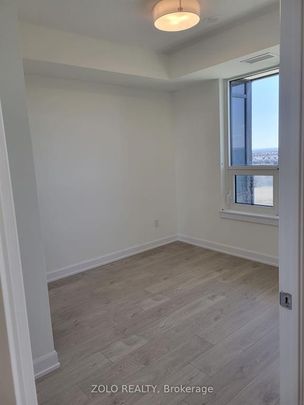 For Lease - 3220 William Coltson Avenue Unit# 909, Oakville, Ontario - Photo 1
