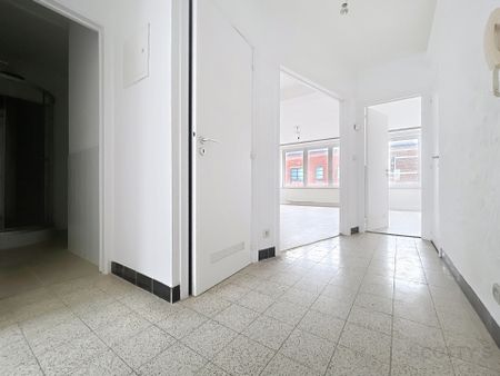 Mooi appartement van 88 m² op de 1e verdieping van een klein gebouw - Foto 2