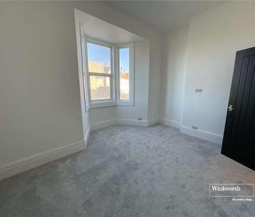Cliff Terrace, Marine Drive, Barton On Sea, New Milton, BH25 - Photo 1