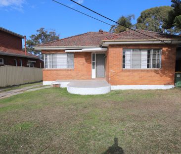 Three Bedroom Home - Photo 5