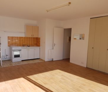 Location Appartement 1 pièce 30m² GOUSSAINVILLE 95190 - Photo 1