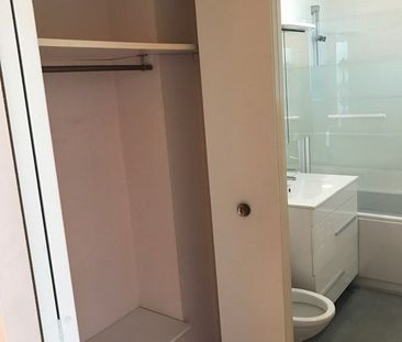 Location Appartement 1 pièce 29m² ORLEANS 45000 - Photo 6