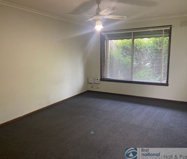 2 / 14 Codrington Street, Cranbourne - Photo 2