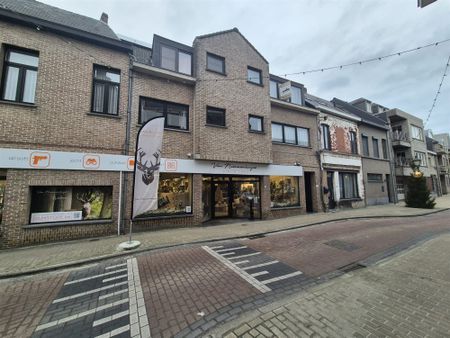 Zeer centraal gelegen appartement met terras. - Foto 5