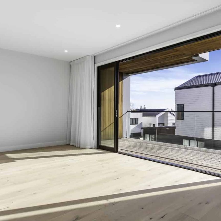 High quality, low maintenance in the Heart of Remuera! - Photo 1