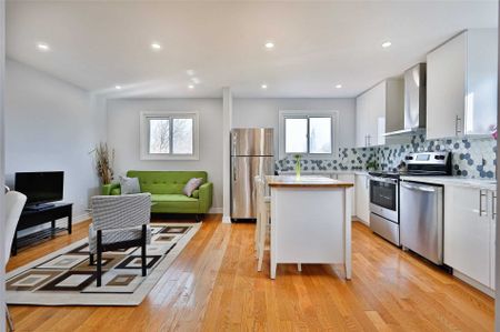 For Lease - 47 South Edgely Avenue Unit# Upper Unit, Toronto, Ontario - Photo 2