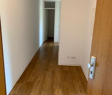 3 Zimmer Wohnung mit schönem Balkon! - Foto 1