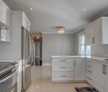 For Lease - 611 Newman Crescent, Whitby, Ontario - Photo 3