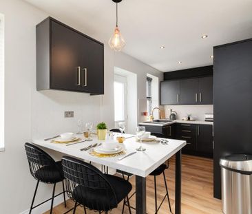 1 bedroom in a house share to rent - Photo 5