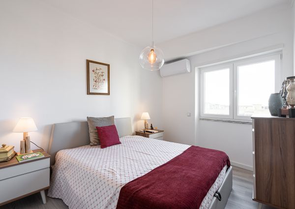 APARTAMENTO T3 MOBILADO EM CARNAXIDE