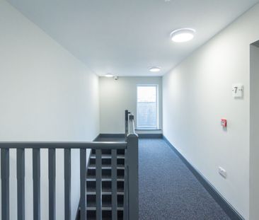 Latimer House, Birmingham, B15 - Photo 2