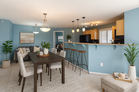 Top Floor 2 Bed Corner Suite In Mc Kenzie Towne. Heat And Water Included. Parking. - Photo 2