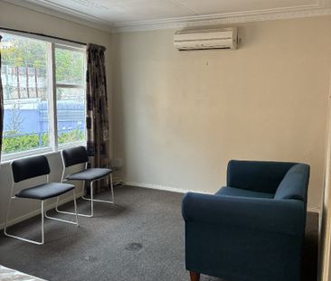 2 bedroom flat on Scotland Street Available Now!! - Photo 1