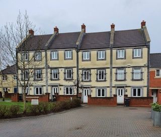 Room in a Shared House, Trubshaw Close, BS7 - Photo 1
