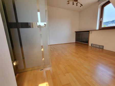 Maisonette neben Kunstuni im Dachgeschoß - Foto 5