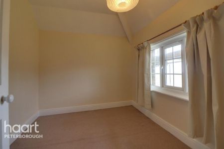3 bedroom semi-detached house to rent - Photo 4