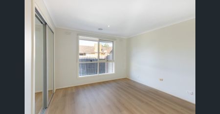 Well-Presented Two-Bedroom Unit - Photo 4