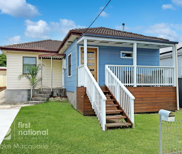 138 The Boulevarde, Toronto NSW 2283 - House For Rent | Domain - Photo 2