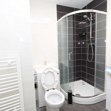 3 Bed - Kings Court 14 New Development Fully Furnished Student Acc... - Photo 1