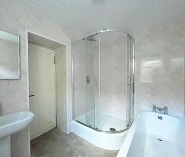 2 bedroom flat to rent - Photo 6