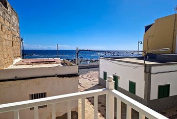 FOR RENT: Stunning 1-Bedroom Apartment in Las Galletas