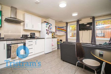 North Sherwood Street, City Centre, NG1 - Photo 3