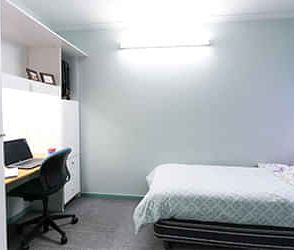 2 Bedroom Apartment - Photo 3