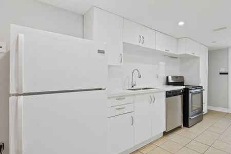 For Lease - 2440 King Road Unit# Lower Level, King, Ontario - Photo 2