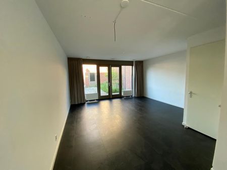 Boterkarn 42, Kruis Hoeffe, 3223LS, Hellevoetsluis - Foto 2
