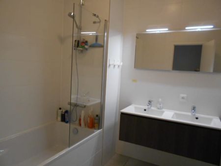 Appartement te huur - Foto 2