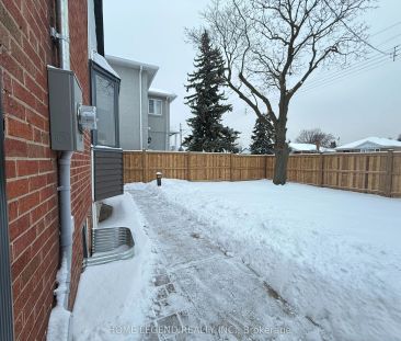 31 Crosland Drive #Bsmt Unit A - Photo 6