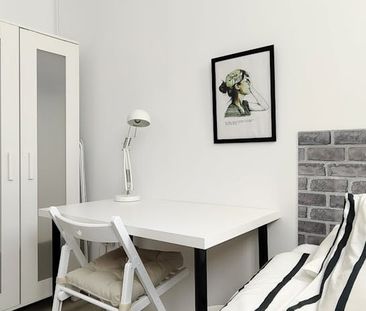 Calle de las Fuentes, Madrid, Community of Madrid 28013 - Photo 5