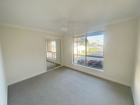 Waterfront Home for Rent - Photo 3