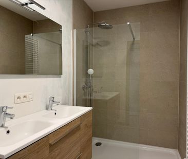 Lichtrijk nieuwbouwappartement in Veurne op centrale ligging - Photo 4