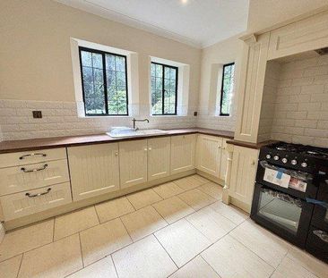 3 bedroom detached house to rent - Photo 3