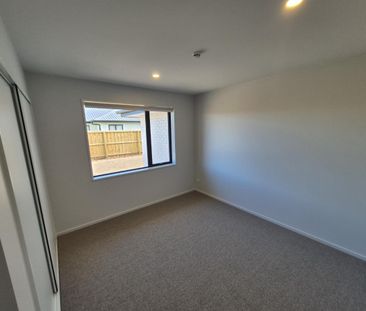 76 Lennon Drive, Rolleston - Photo 3